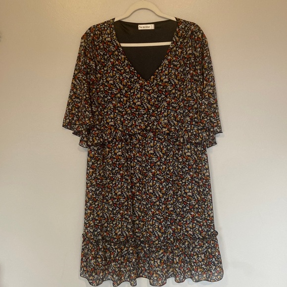 ne midor Dresses & Skirts - Ne midor multi color floral midi dress Sz 18 ruffles and bell sleeves pretty